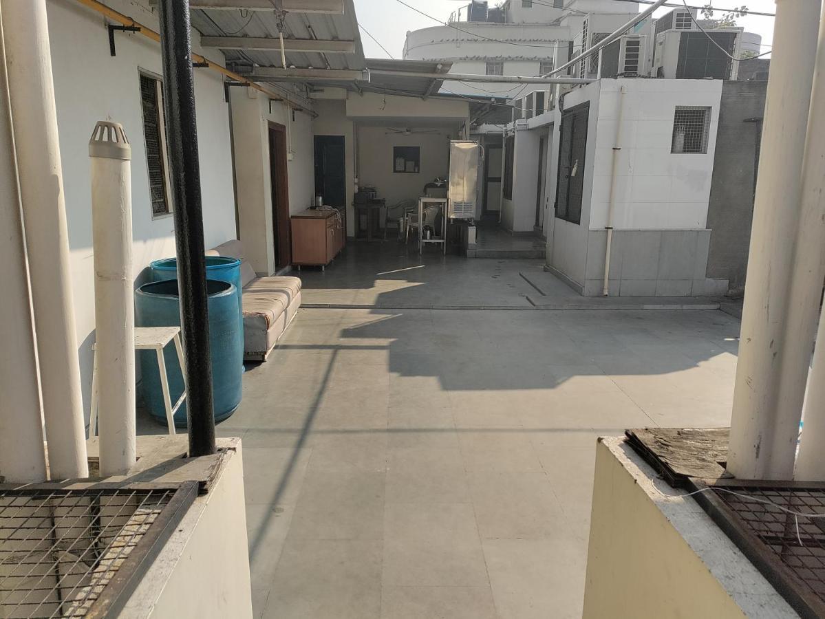 Hotel Good Night Ahmedabad Eksteriør bilde