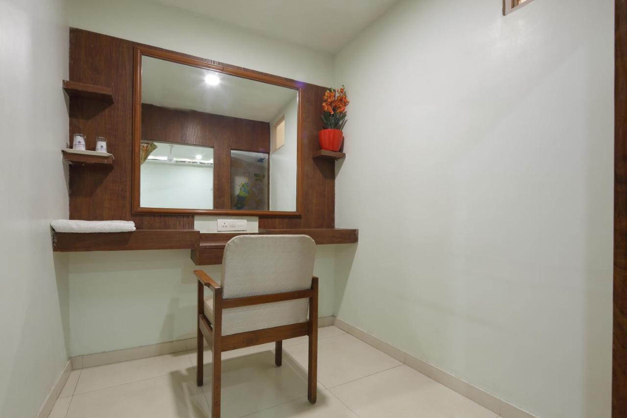 Hotel Good Night Ahmedabad Eksteriør bilde