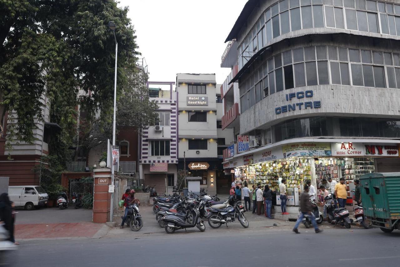 Hotel Good Night Ahmedabad Eksteriør bilde
